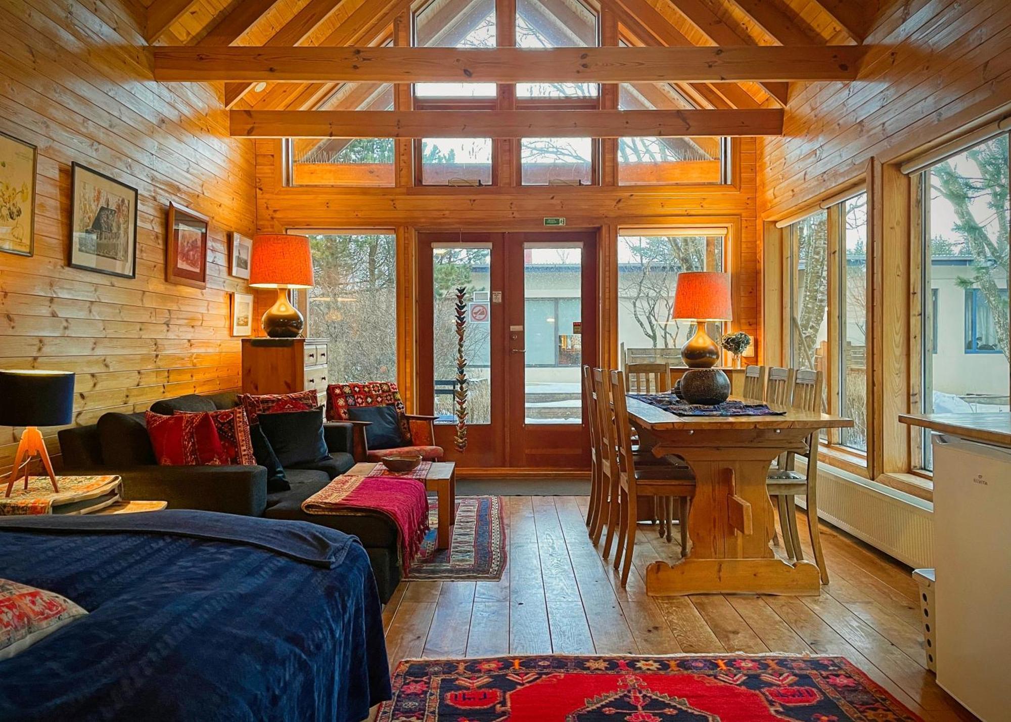 Beautiful Cottage In 크베라게르디 외부 사진